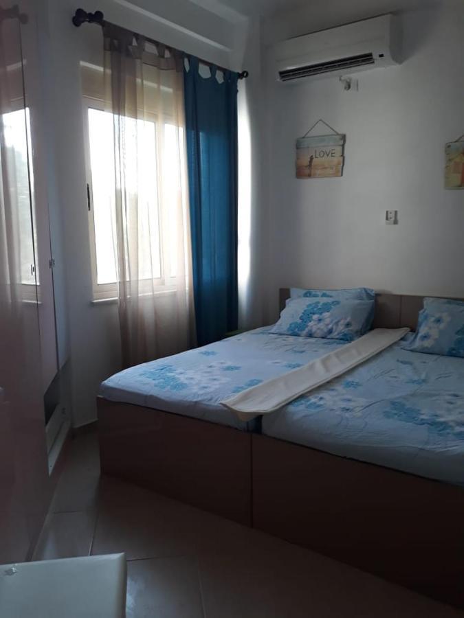Сasa de vacaciones A Beautiful House Gjiri Lalzit Fushe-Drac