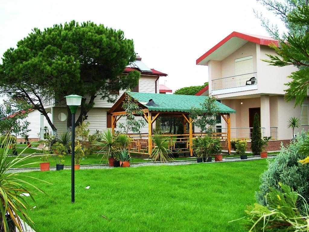 Сasa de vacaciones A Beautiful House Gjiri Lalzit *